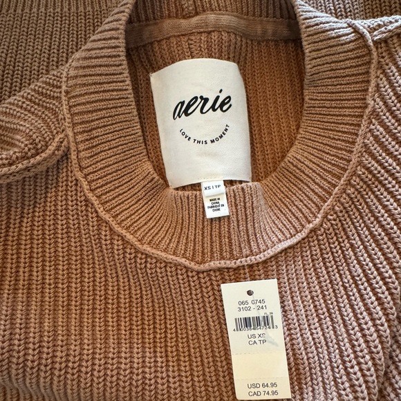 NWT Aerie sweater/crew - Picture 3 of 3